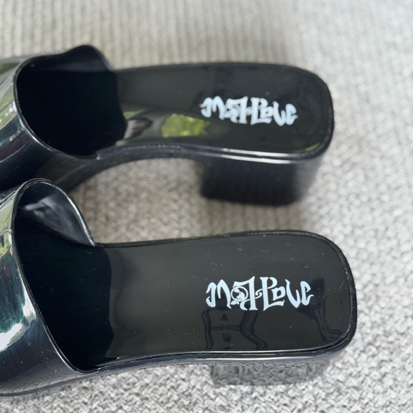MAD LOVE Shiny Black Block Heel Slides Sandals Size 9 - Picture 5 of 8